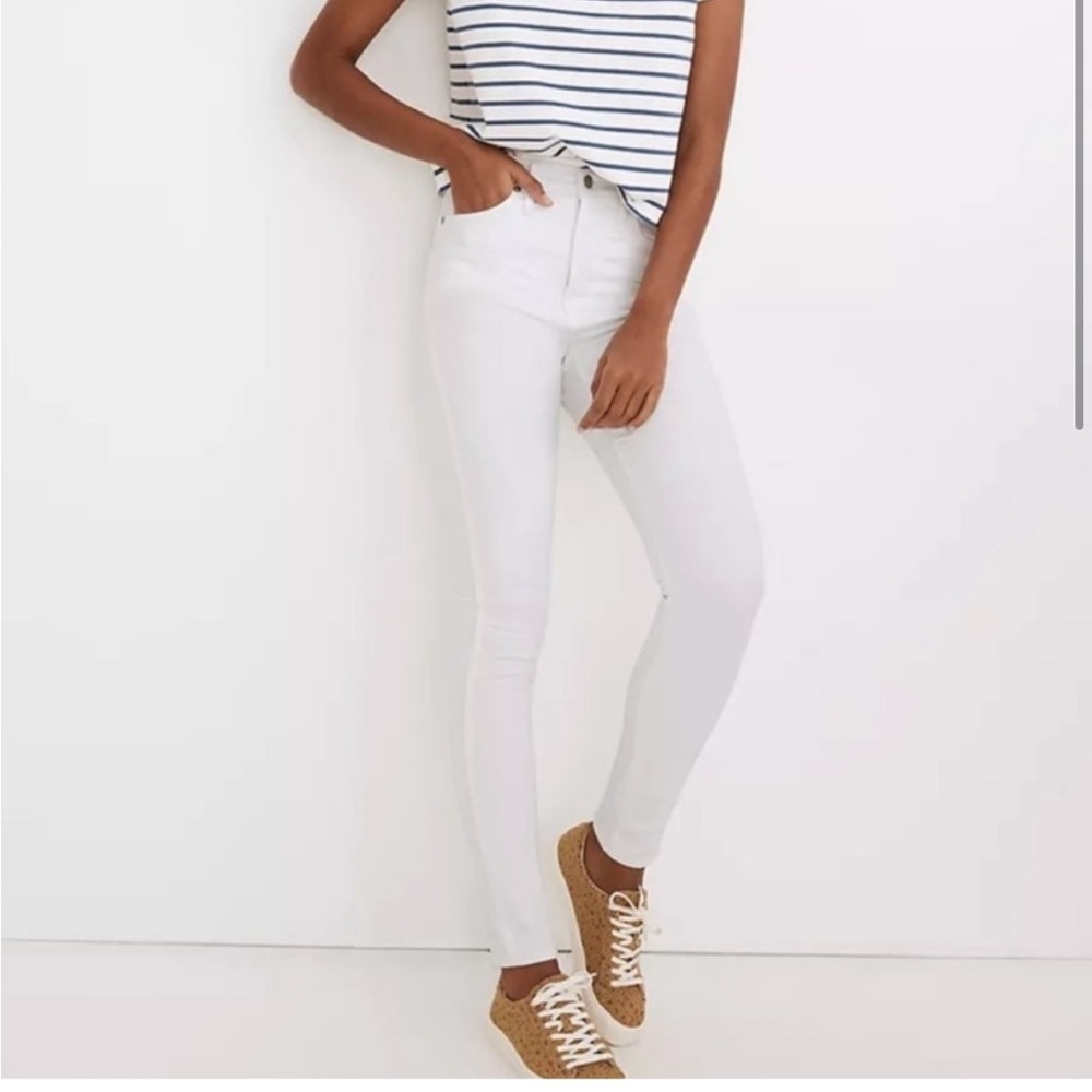 Madewell 10” High Rise Skinny Jean in Pure White Size 28 TALL